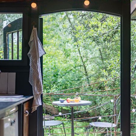 Les Cabanes Des Marais La Madelaine-sous-Montreuil Esterno foto